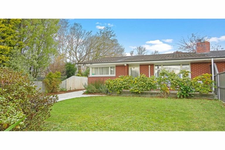 Photo of property in 31a Kirkwood Avenue, Upper Riccarton, Christchurch, 8041