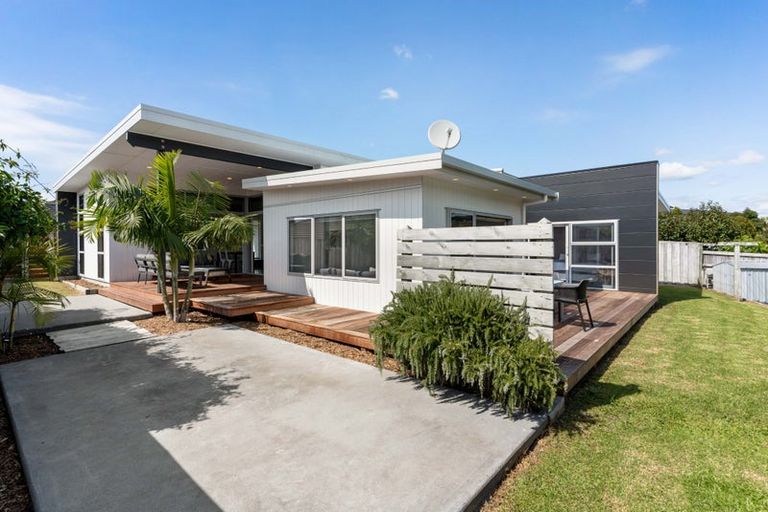 Photo of property in 38 Browns Drive, Waihi Beach, 3611