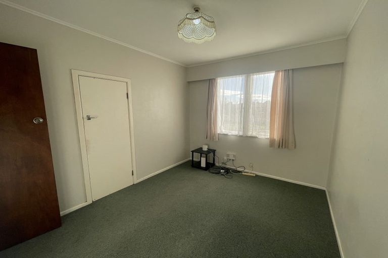 Photo of property in 39 Linwood Avenue, Forrest Hill, Auckland, 0620