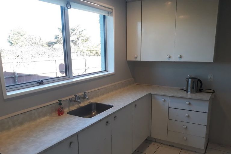 Photo of property in 44b Kathleen Crescent, Hornby, Christchurch, 8042