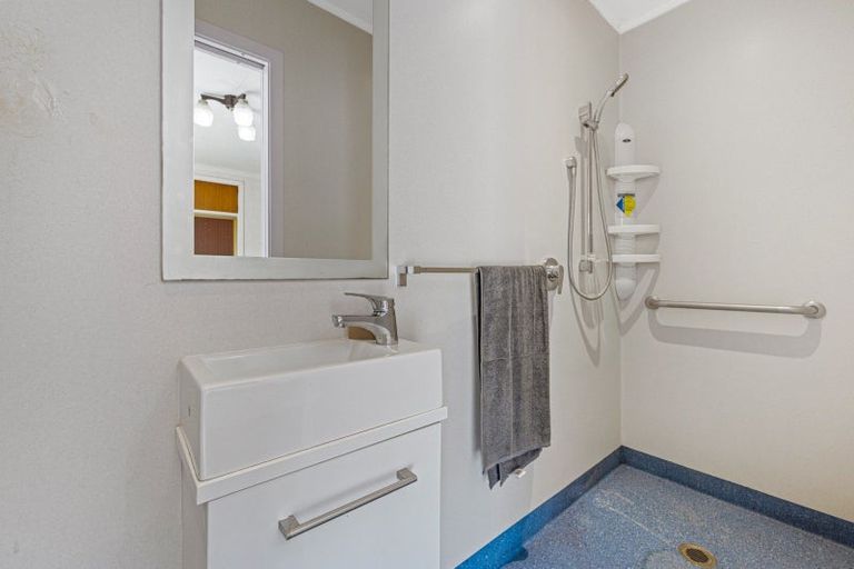 Photo of property in 7 Rata Street, Inglewood, 4330