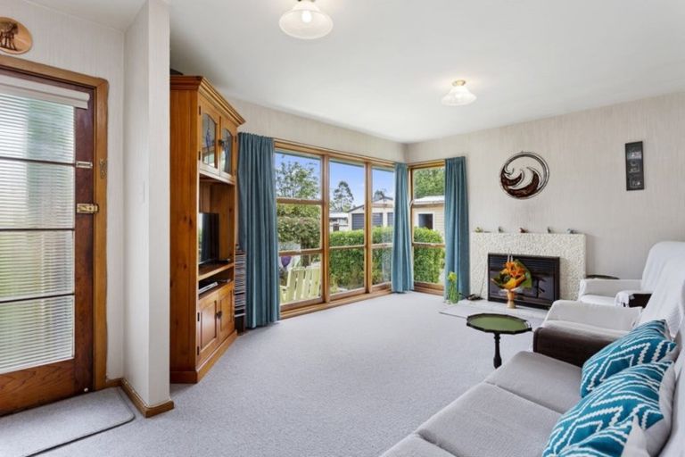 Photo of property in 200 High Street, Oxford, 7430