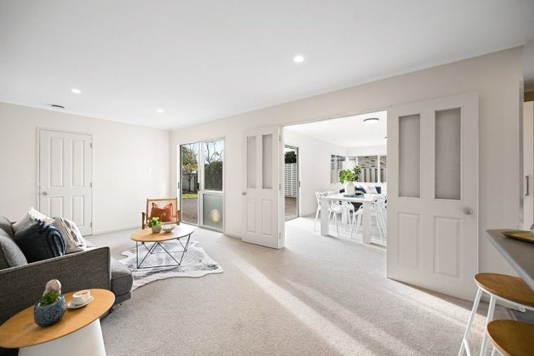 Photo of property in 34 Macmurdo Avenue, Glenview, Hamilton, 3206