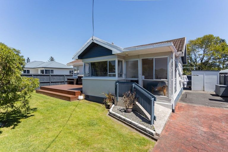 Photo of property in 246 Coronation Avenue, Welbourn, New Plymouth, 4310