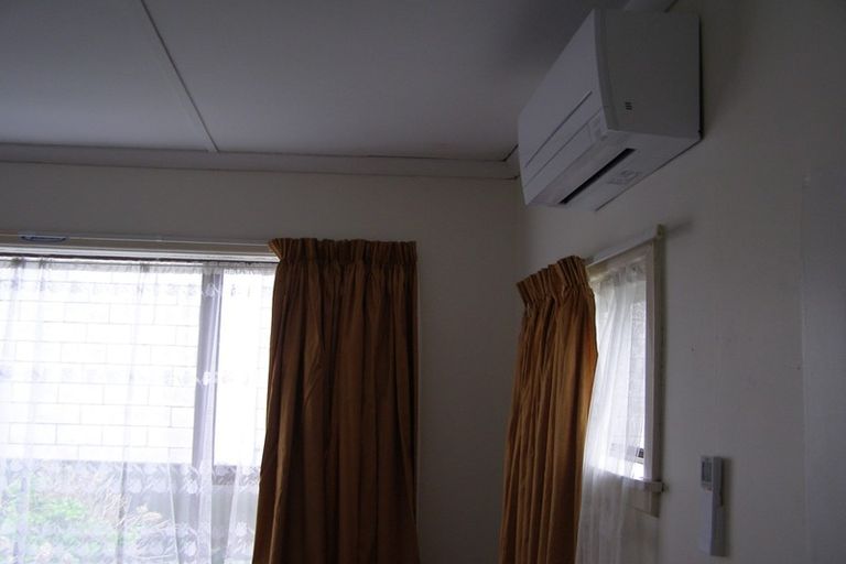 Photo of property in 19 Lee Road, Taradale, Napier, 4112