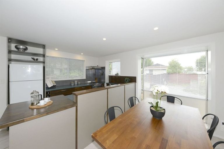 Photo of property in 5b Te Maru Place, Redwood, Christchurch, 8051