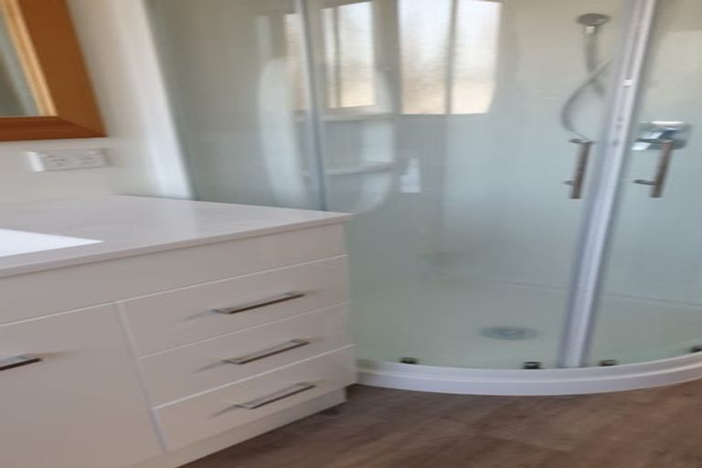 Photo of property in 52 Cullimore Street, Pukete, Hamilton, 3200