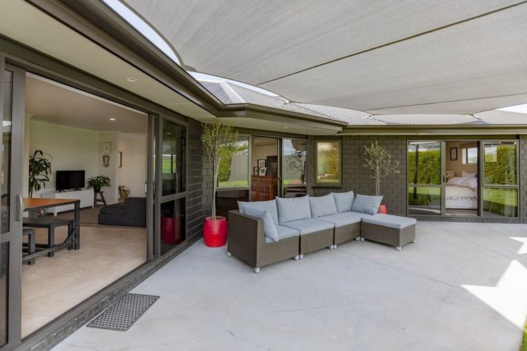 Photo of property in 4 Ennisclare Place, Waipukurau, 4200