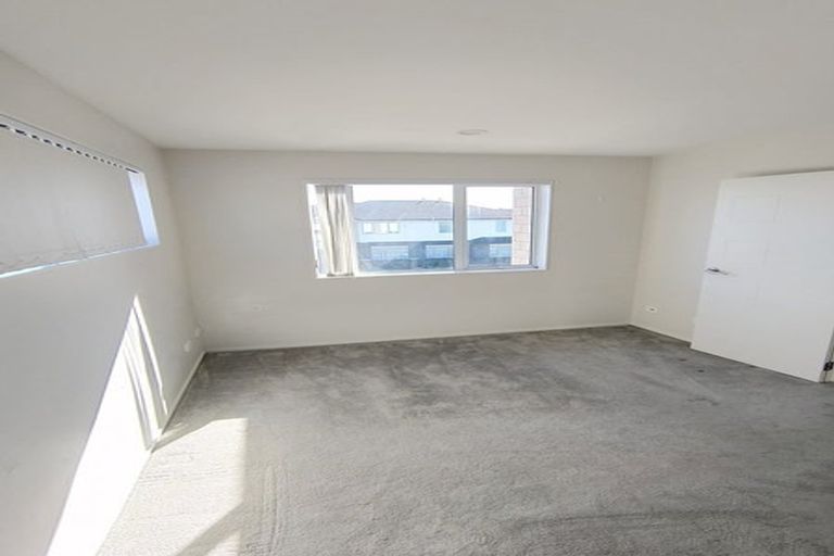 Photo of property in 75 Rosewell Crescent, Flat Bush, Auckland, 2019