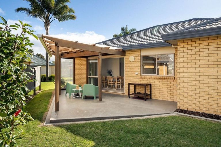Photo of property in 644 Grenada Street, Papamoa Beach, Papamoa, 3118