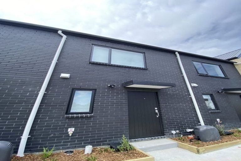 Photo of property in 13/125b Metcalfe Road, Ranui, Auckland, 0612