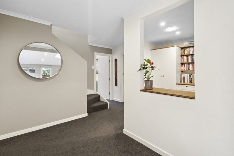 Photo of property in 9 Pukerua Beach Road, Pukerua Bay, 5026