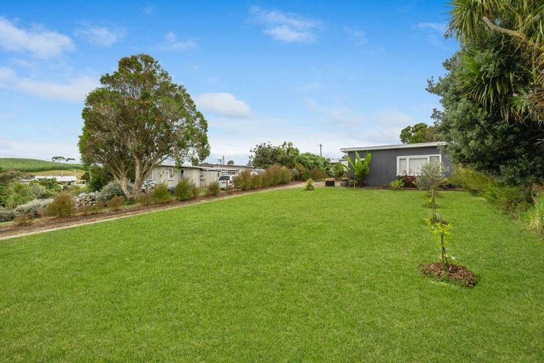 Photo of property in 43 James Mcleod Road, Shelly Beach, Helensville, 0874