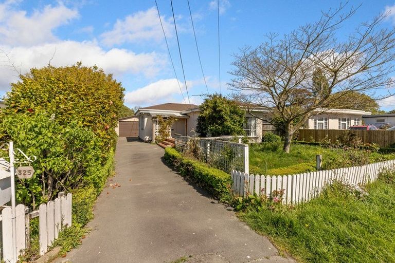 Photo of property in 325 Hills Road, Mairehau, Christchurch, 8013