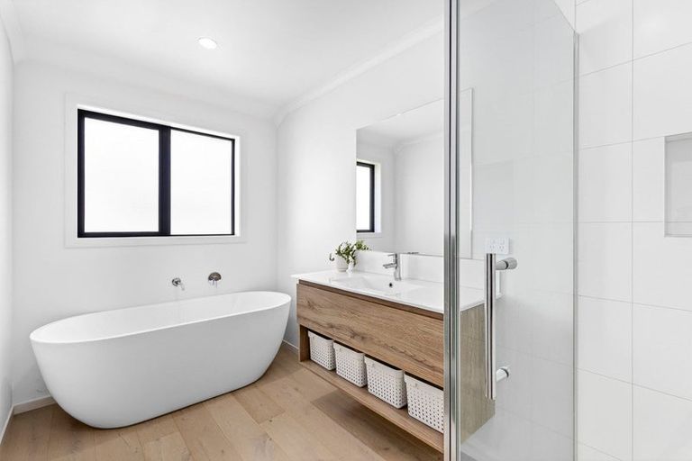 Photo of property in 4 Taylor Street, Cambridge, 3434