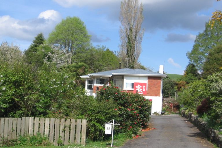 Photo of property in 38 Selwyn Road, Lynmore, Rotorua, 3010