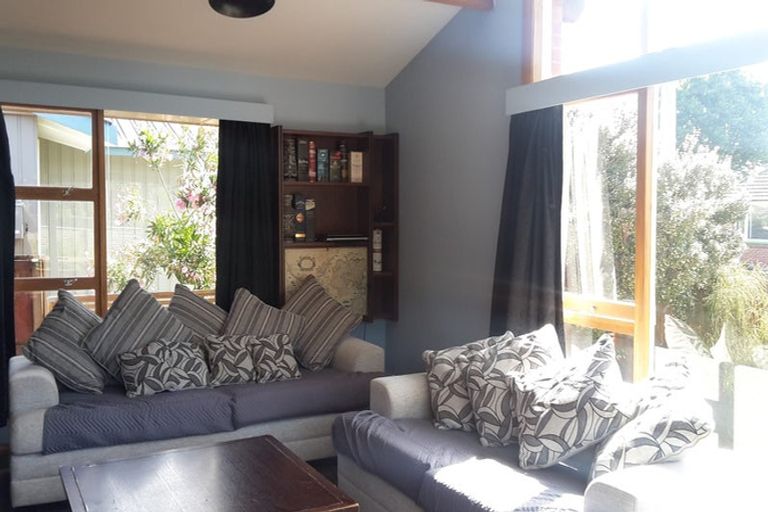 Photo of property in 40 Torquay Place, Bryndwr, Christchurch, 8053