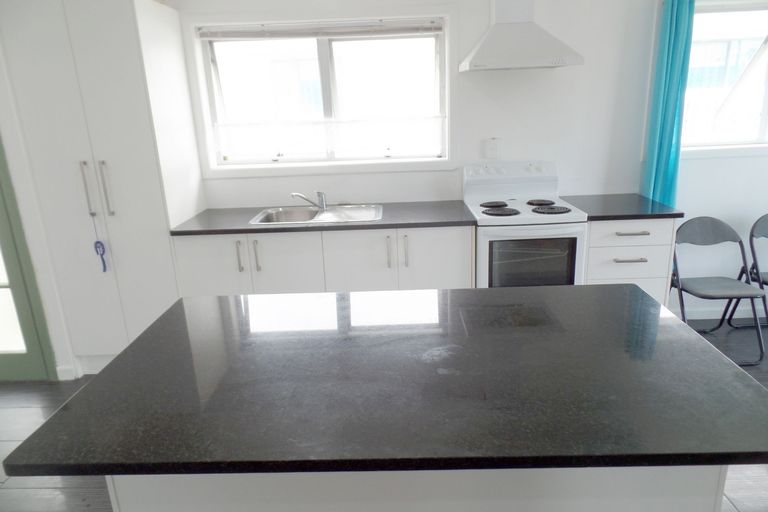 Photo of property in 3 Waterview Road West, Takanini, 2112