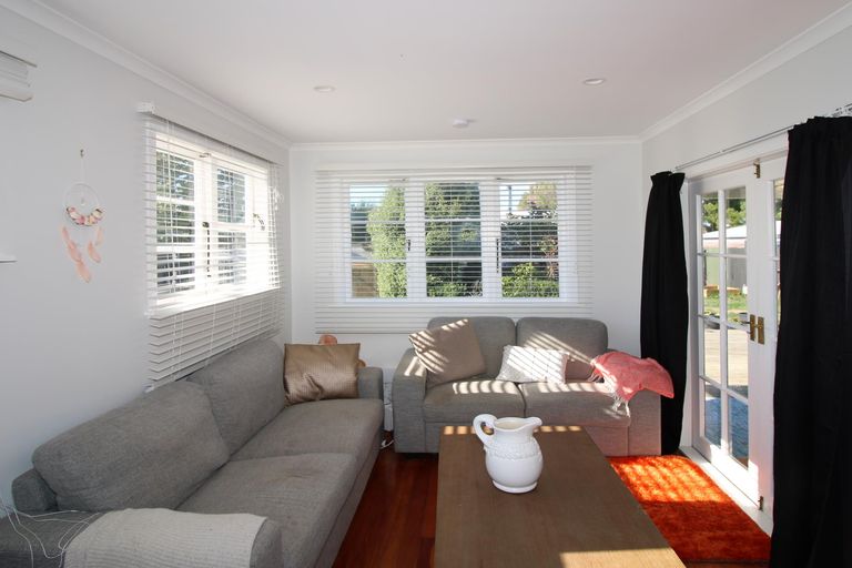 Photo of property in 36a Philip Street, Carterton, 5713