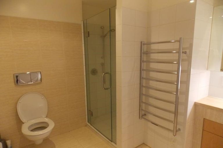 Photo of property in Kate Sheppard Apartments, 42 Molesworth Street, Thorndon, Wellington, 6011