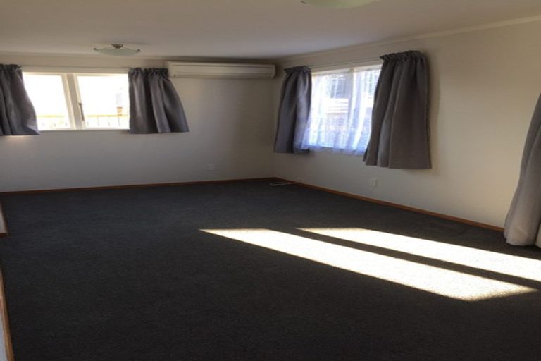 Photo of property in 1/17 Trevethick Grove, Woburn, Lower Hutt, 5010