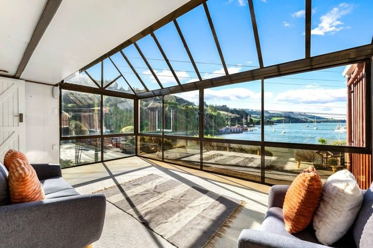 Photo of property in 1 Slant Street, Careys Bay, Port Chalmers, 9023