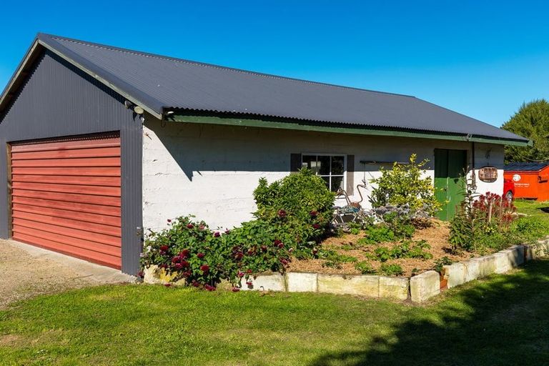 Photo of property in 4 Dixon Street, Waimate, 7924