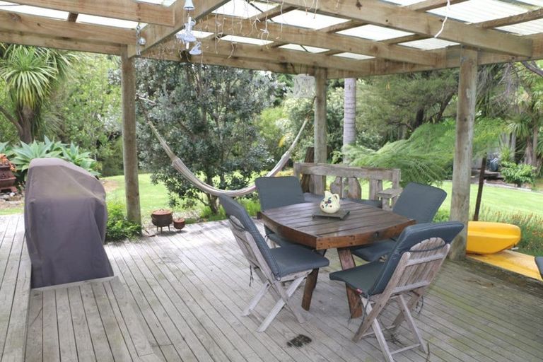 Photo of property in 1147 Kaiwaka-mangawhai Road, Mangawhai, 0975