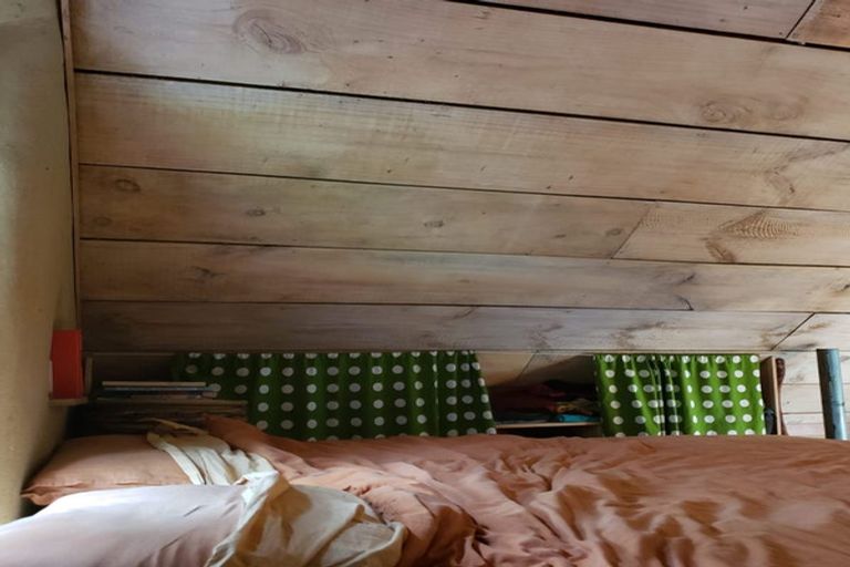 Photo of property in 197 Parker Road, Oratia, Auckland, 0604