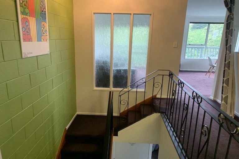 Photo of property in 53b Mandalay Terrace, Khandallah, Wellington, 6035