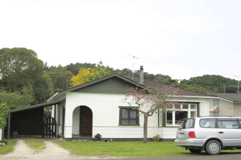 Photo of property in 4 Kingsley Street, Whataupoko, Gisborne, 4010