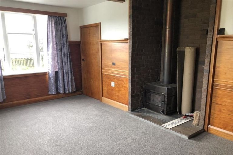 Photo of property in 215 Hampden Street, Hokitika, 7810