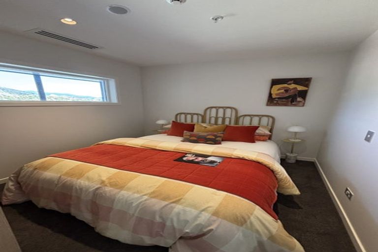 Photo of property in 71 Haven Road, Nelson, 7010