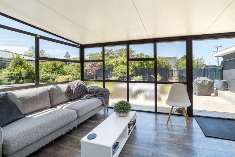 Photo of property in 9 Moore Street, Featherston, 5710