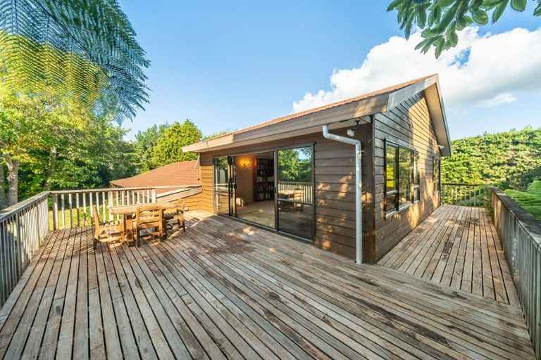 Photo of property in 417c Grays Road, Pauatahanui, Porirua, 5381