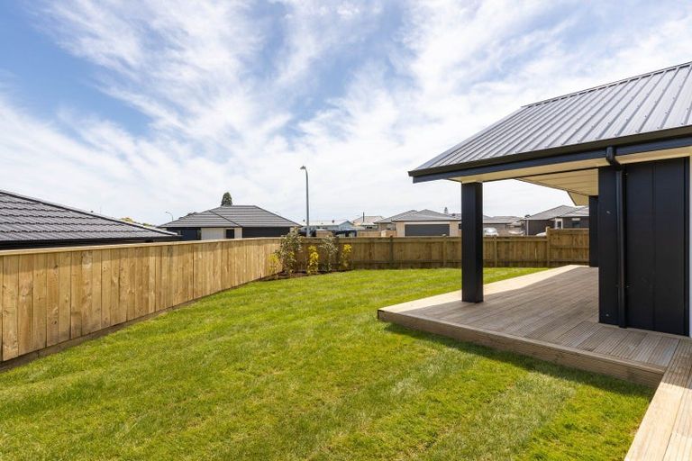 Photo of property in 31 Aratapu Street, Waitara, 4320