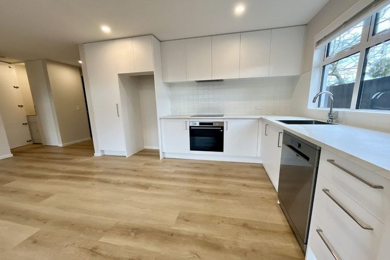 Photo of property in 7/205 Cranford Street, St Albans, Christchurch, 8014