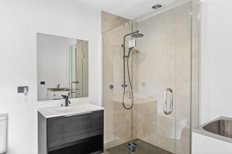 Photo of property in 57 Stratford Drive, Mount Pisa, Cromwell, 9383