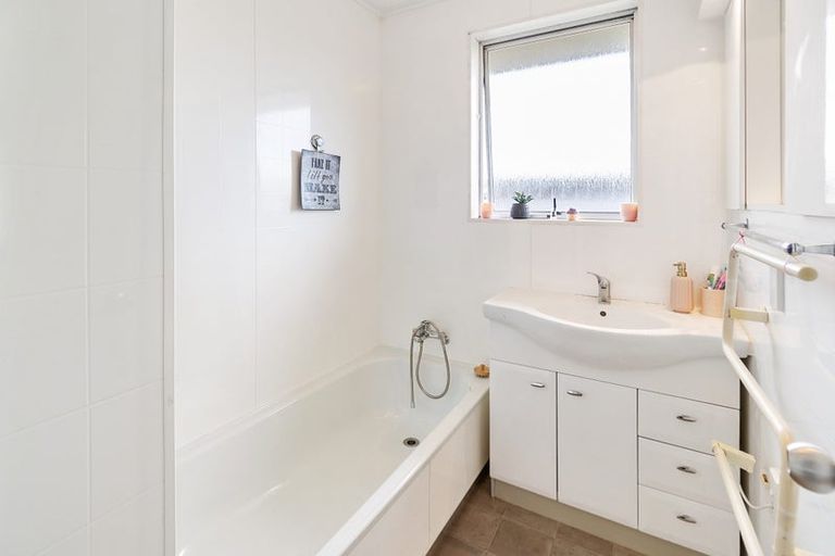 Photo of property in 43 Mountain View Road, Glenwood, Timaru, 7910