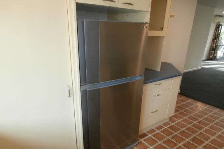 Photo of property in 5/4 Brockworth Place, Riccarton, Christchurch, 8011