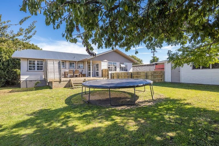 Photo of property in 67 Donovan Road, Paraparaumu Beach, Paraparaumu, 5032
