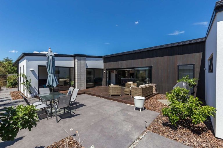 Photo of property in 37 Tiny Hill Drive, Rolleston, 7614