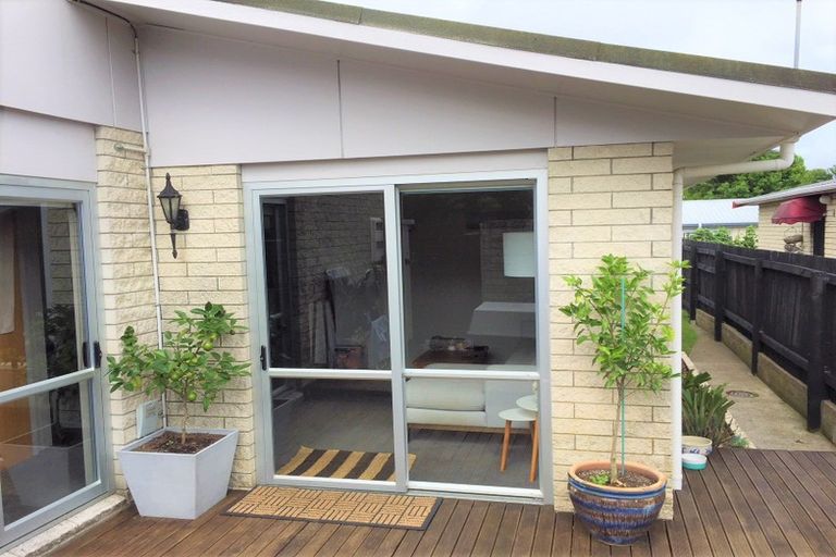 Photo of property in 78 Gover Street, New Plymouth, 4310