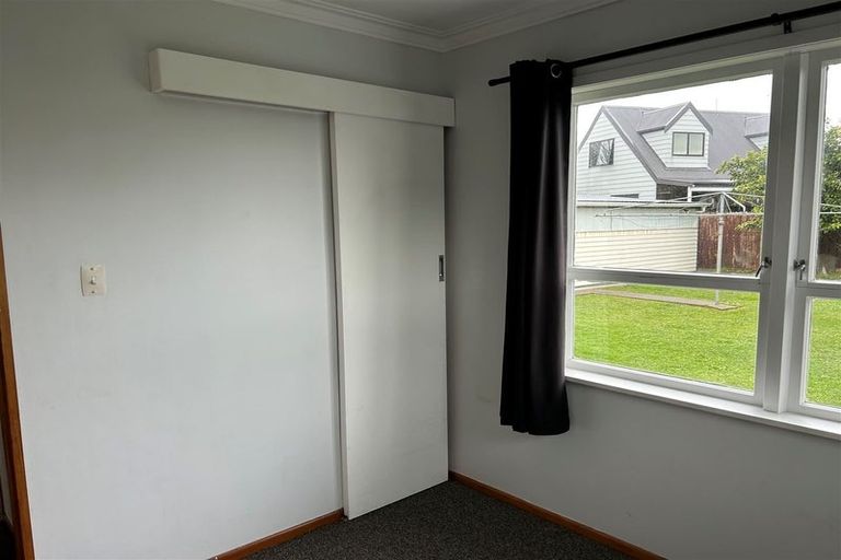 Photo of property in 72 Kennedy Drive, Levin, 5510