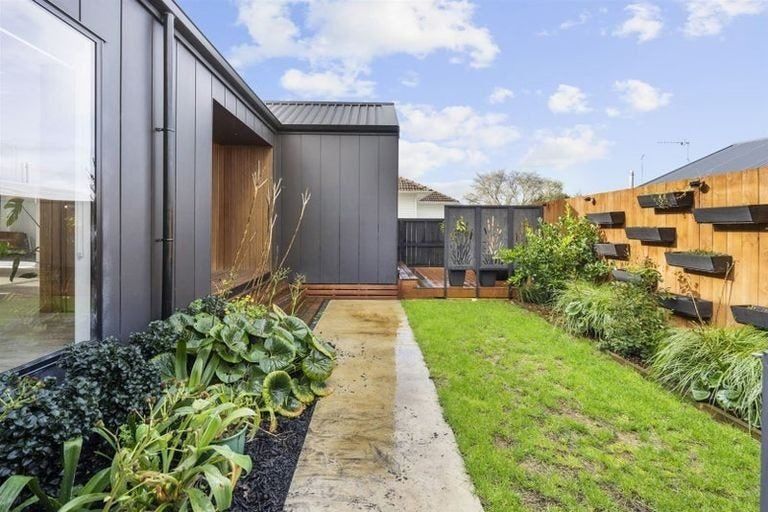 Photo of property in 24a Thompson Street, Leamington, Cambridge, 3432