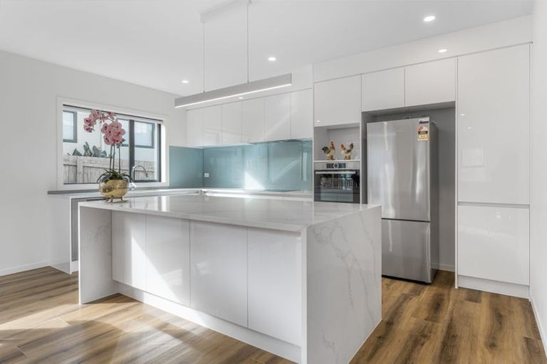 Photo of property in 21a Brixton Road, Manly, Whangaparaoa, 0930