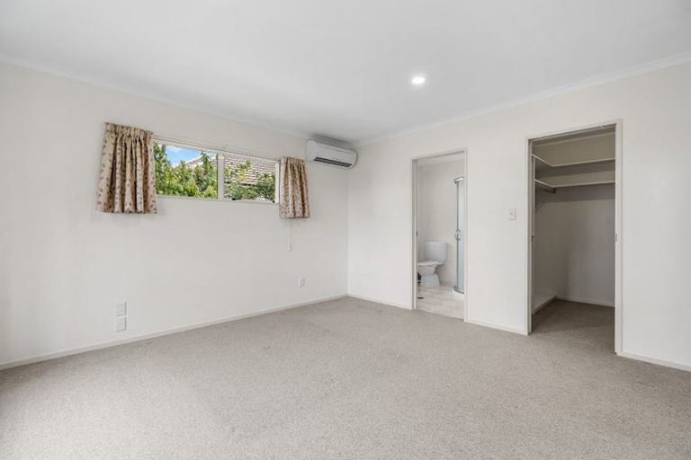 Photo of property in 68 Grey Street, Cambridge, 3434