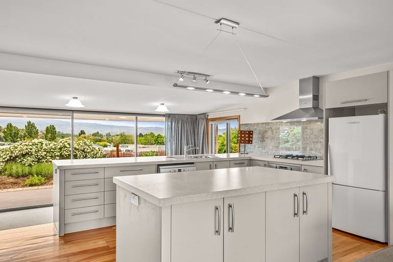 Photo of property in 18 Rivers Street, Alexandra, 9320