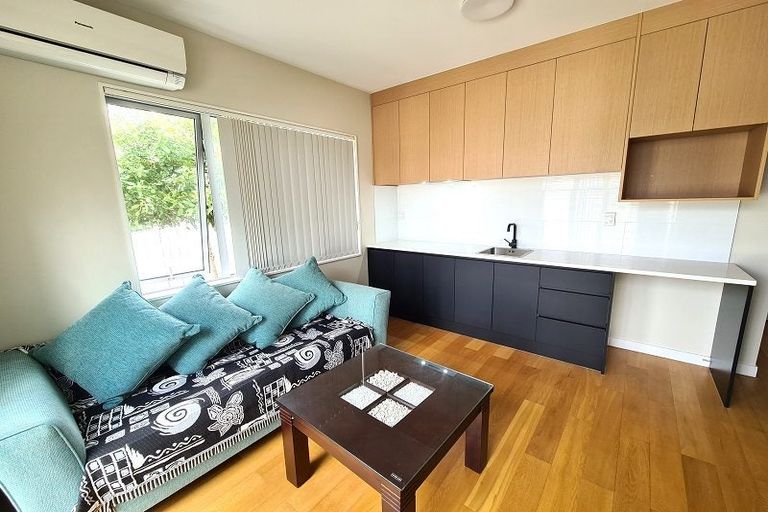 Photo of property in 45 Remuremu Street, Long Bay, Auckland, 0630