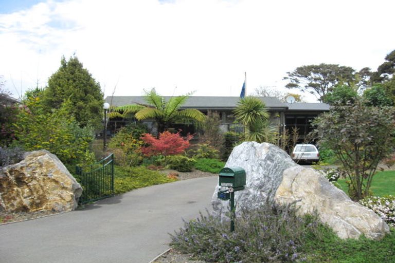 Photo of property in 41 Martin Street, Monaco, Nelson, 7011